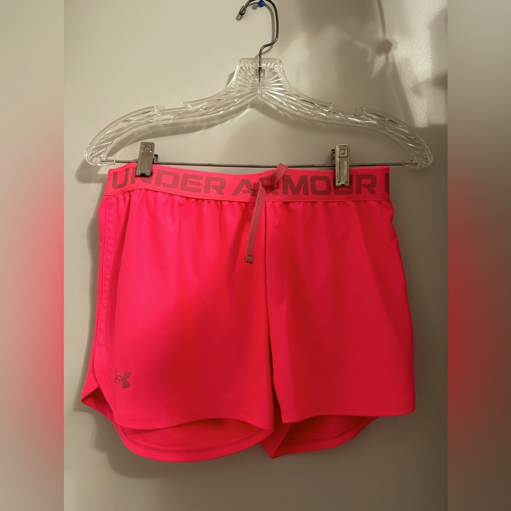 Under armor girls shorts